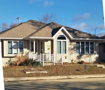 827 14th Ave, Fulton, IL, 61252