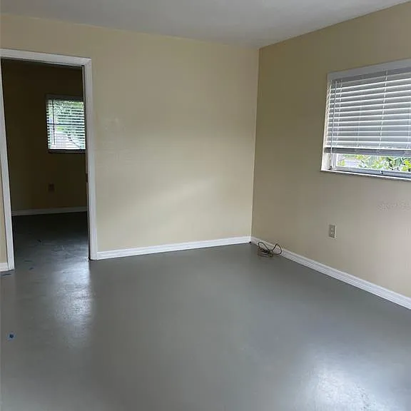 2739 Nassau St — Photo 2