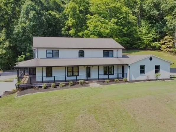 721 Valley Dr, Livingston, TN 38570