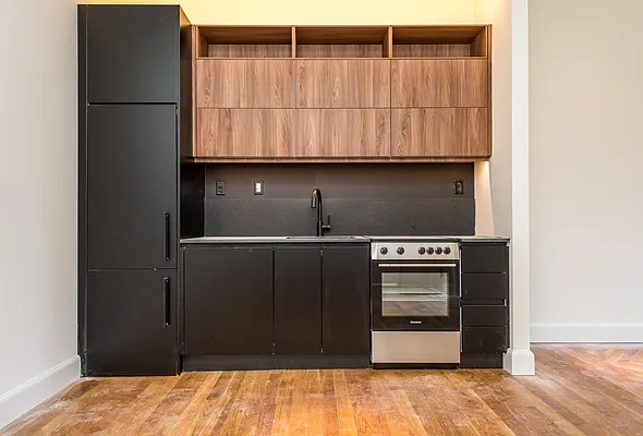 Rented by Nooklyn NYC LLC | media 55