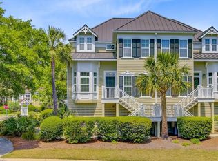 1650 Long Grove Dr, Mount Pleasant, SC 29464