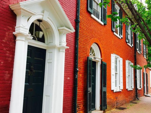 307 N Duke St APT 4