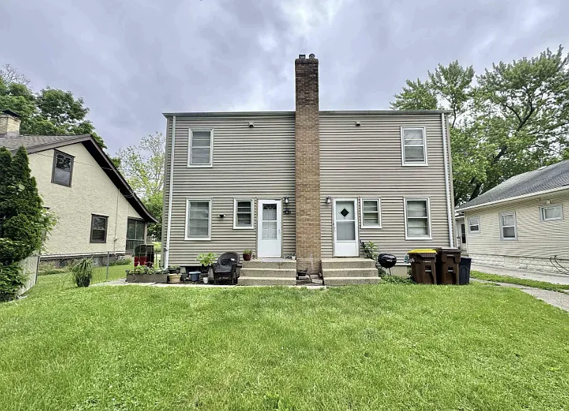 Building Photo - 613 14th St #613