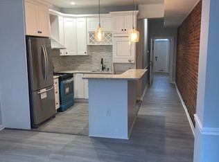 624 S Front St, Philadelphia, PA 19147