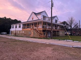 1355 Waterlily Rd, Coinjock, NC 27923