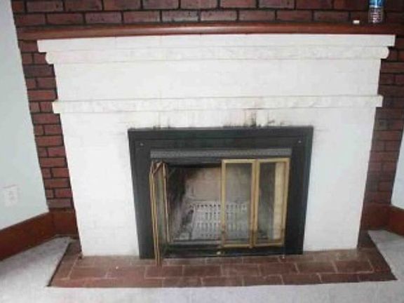 3rd image of 605 S Main St