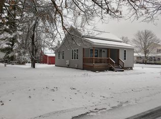 123 E Lasalle St, Crystal, MI