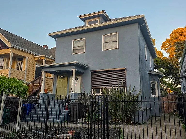 5814 Martin Luther King Jr Way — Photo 1