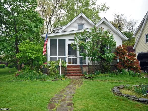 117 Emerson Ave, Middlesex Boro, NJ 08846