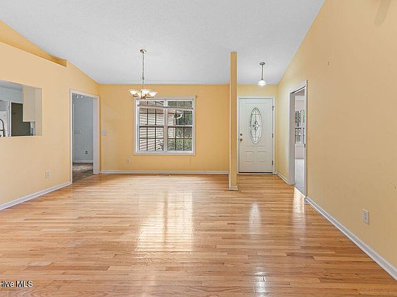 5th image of 108 Brandywine Drive