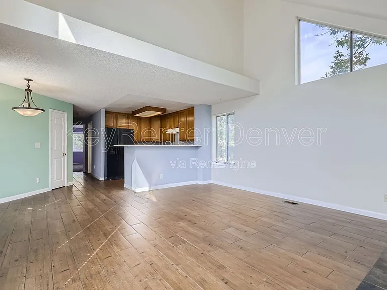 12404 E Tennessee Cir — Photo 6