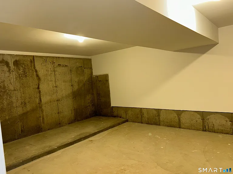 62 Soundview Ave — Photo 16