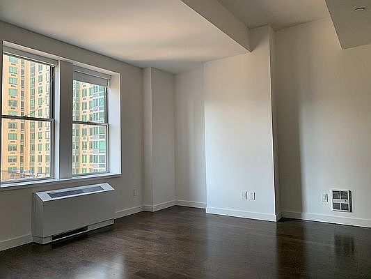 1st image of 130 Water St #3108