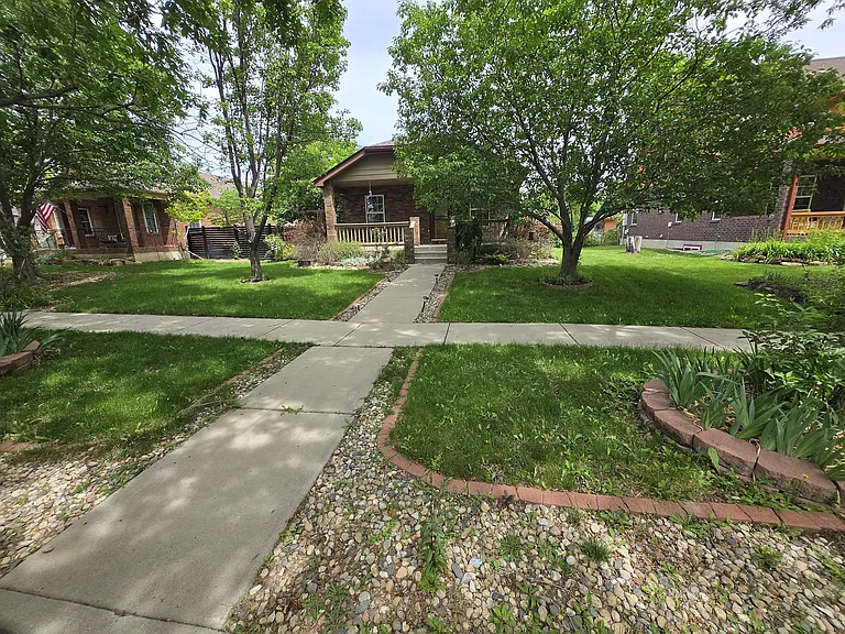 308 E Iowa Ave — Photo 3