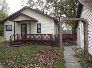 32232 James St, Colon, MI 49040