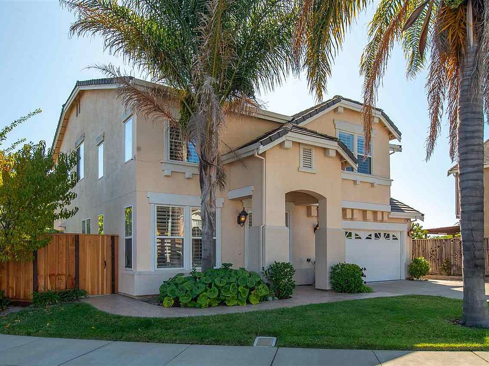 1st image of 949 Toulouse Way