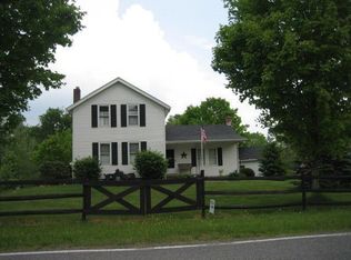 6102 Rock Spring Rd, Ravenna, OH 44266