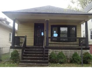 8025 S Escanaba Ave, Chicago, IL 60617