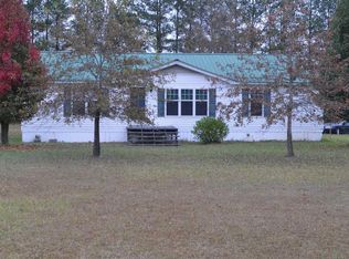 42 Crofts Mill Rd, Camden, SC 29020