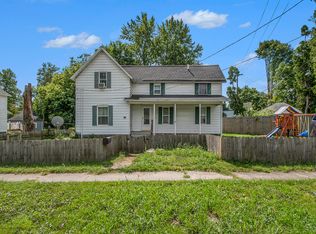 628 E State St, Hastings, MI