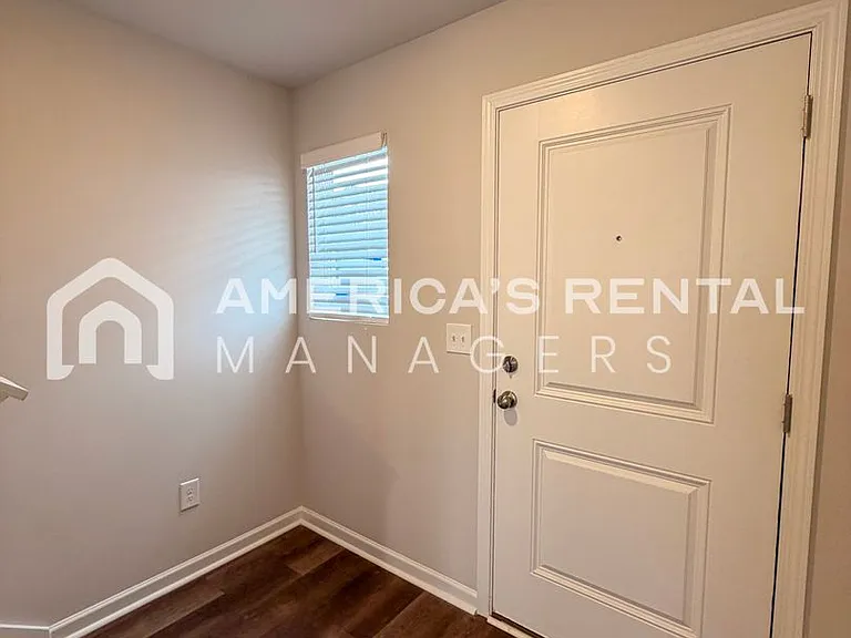 139 Driftwood Ln — Photo 5