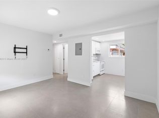 425 SW 9th St #5, Miami, FL 33130