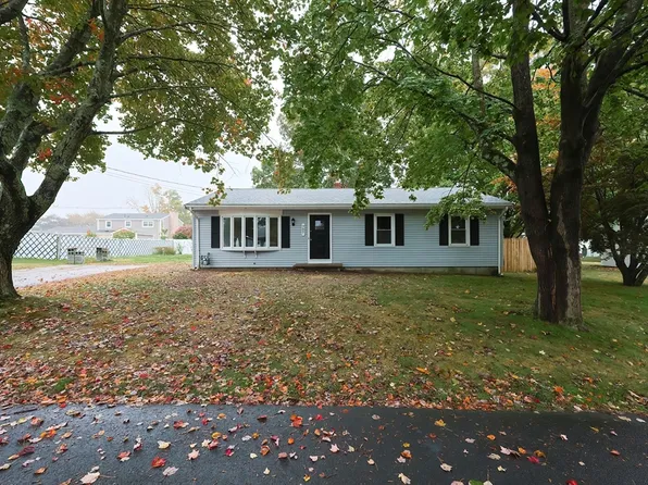 707 Highview Ave, Somerset, MA 02726