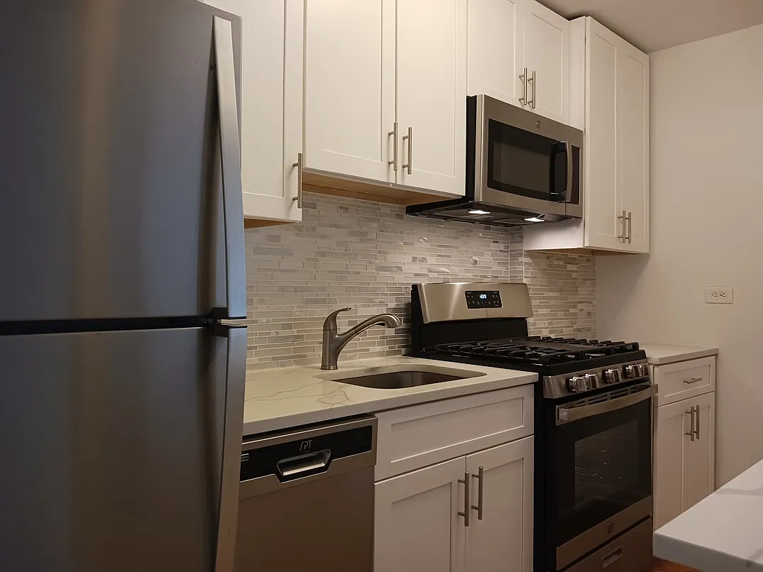 Studio, 500 sqft, $2,197 — Photo 2