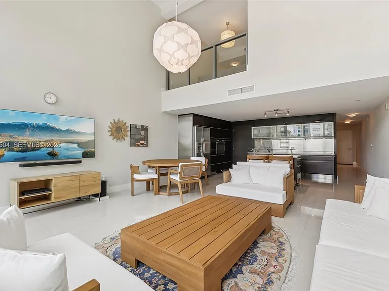 6000 Collins Ave #306 — Photo 5