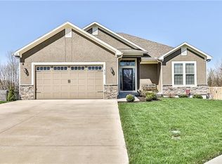 312 E Olive St, Raymore, MO 64083
