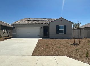 7710 Rambutan Pl, Bakersfield, CA 93313