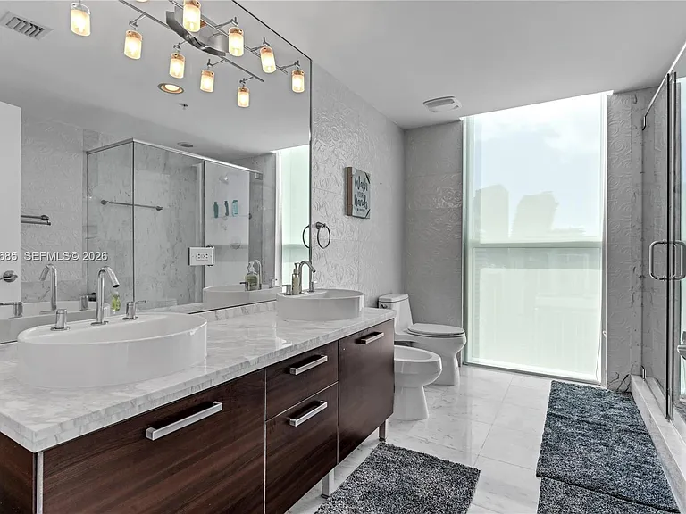 244 Biscayne Blvd #4708 — Photo 31