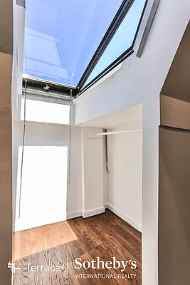 Rented by Terrace Sotheby's International Realty | media 39