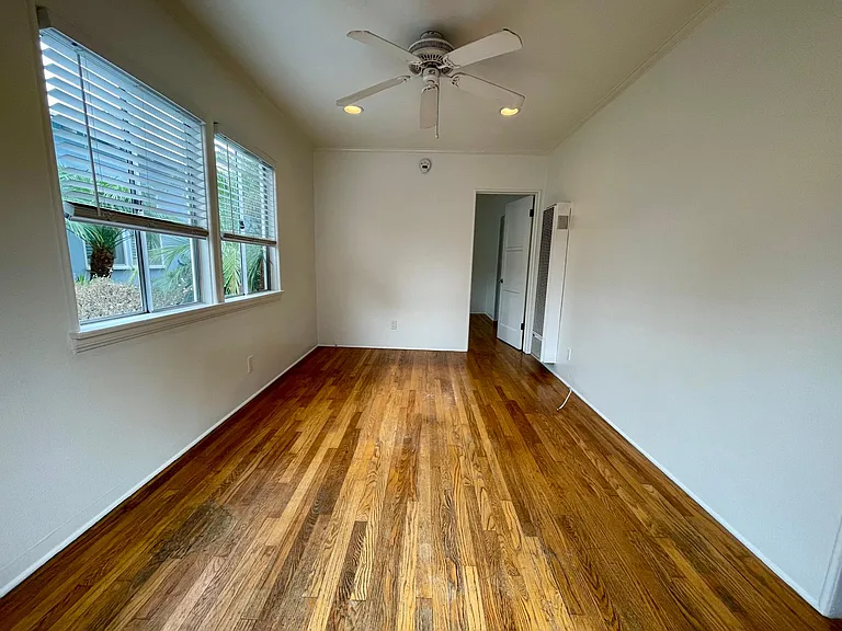 1005 Ashland Ave #B — Photo 3