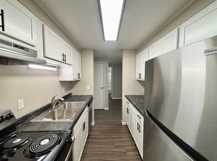 1118 Ann St APT 7, Madison, WI 53713