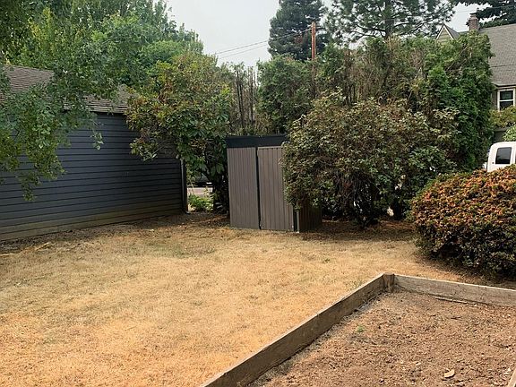 Side yard