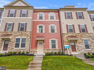 5903 Garden Walk Dr, Frederick, MD 21703