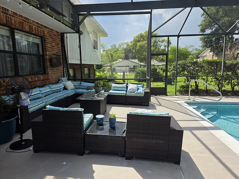 2 Nottingham Dr — Photo 18
