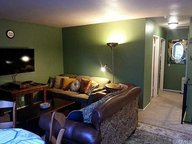 1st image of 721 Pinnacle Dr