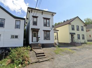 51 Arch St, Amsterdam, NY 12010
