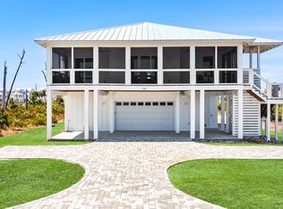 144 Labrador Dr, Port Saint Joe, FL 32456