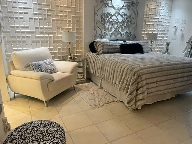 7875 La Mirada Dr — Photo 15