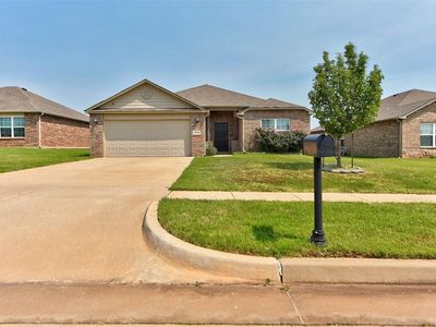 2029 W Oak Valley Way, Mustang, OK, 73064