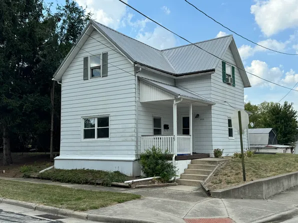 402 W Madison St, Saint Marys, OH 45885