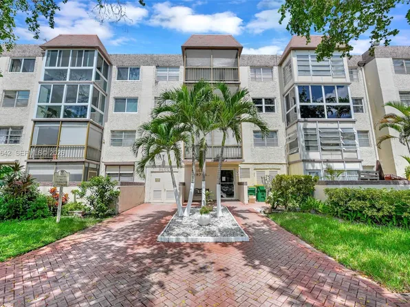 1681 NW 70th Ave APT 205, Plantation, FL 33313