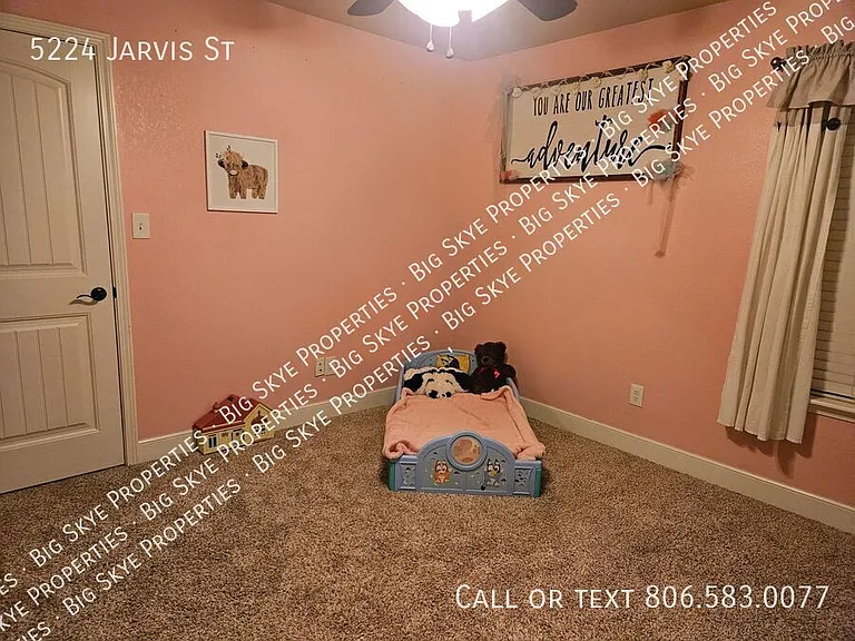 5224 Jarvis St — Photo 7