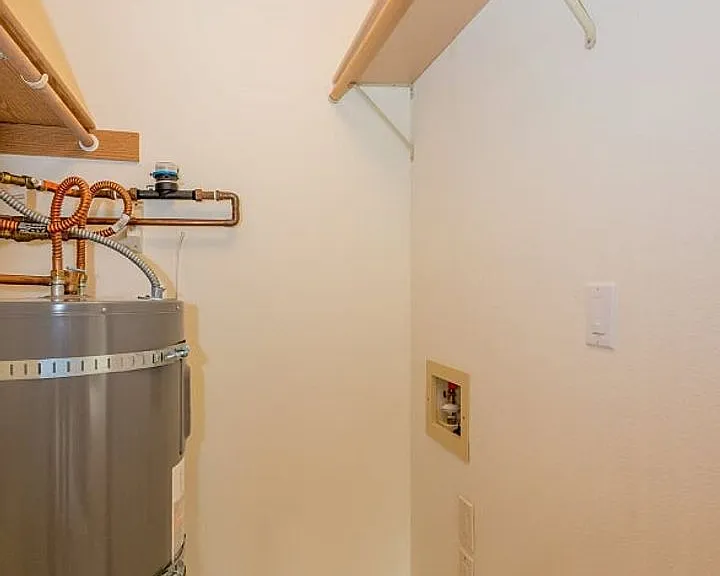 Shorecrest Apartments — Photo 55