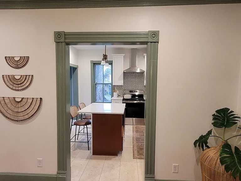 845 17th St — Photo 15