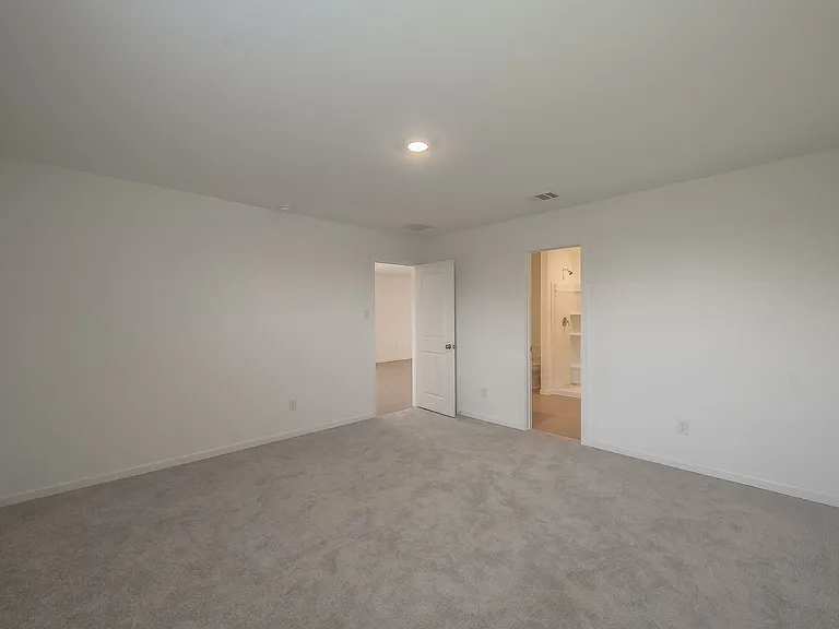 2105 Jesse James Ln — Photo 22