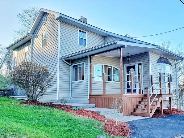 49 Rightmire Ave, Westover, WV 26501